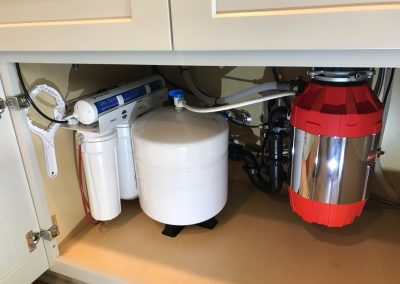 Reverse Osmosis Water Filtration System installed under sink 0045