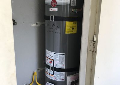 50 Gallon Rheem Water Heater