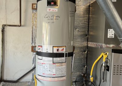 40 Gallon Rheem White Water Heater Changeout. City of Yorba Linda, CA